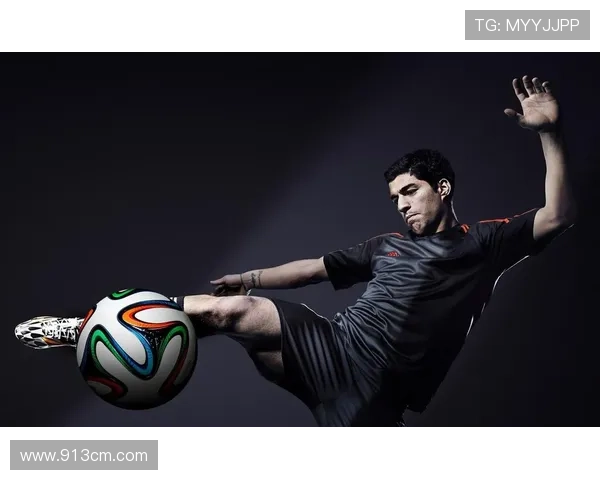 足球明星精彩视频广告合集展现球场魅力与品牌合作的完美结合