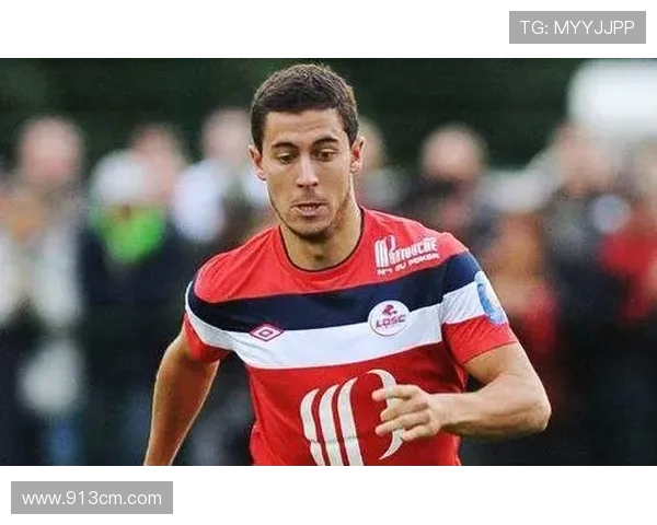 罗特利足球明星的崛起与成就探秘：从青训到职业生涯的辉煌历程