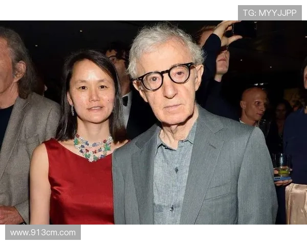 从孤儿到球场巨星足球明星的成长故事与收养之路